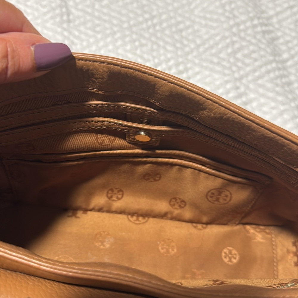 Tory Burch handbag - Picture 11 of 13